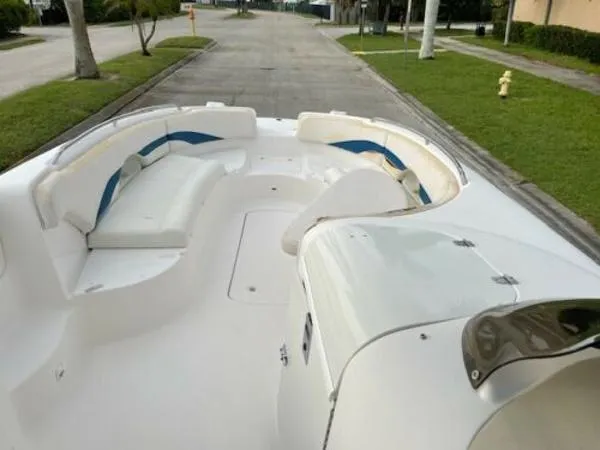 Slide: The Image of Chaparral 252 Sunesta 2001 - 6