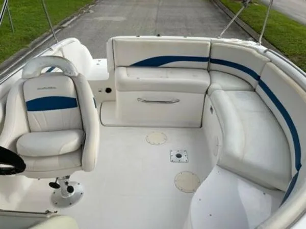 Slide: The Image of Chaparral 252 Sunesta 2001 - 8