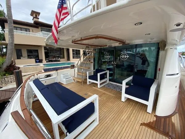 Slide: The Image of Fairline 74 Custom Yacht 2010 - 8