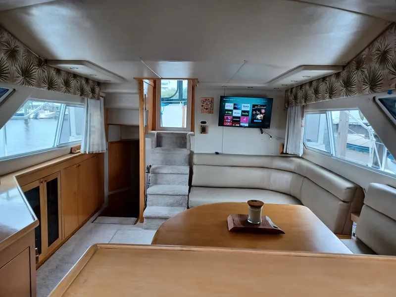 Slide: The Image of Jefferson 4300 International 2000 - 10