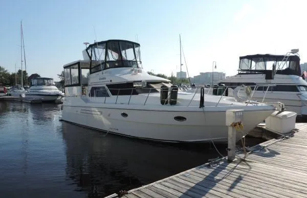 Slide: The Image of Jefferson 4300 International 2000 - 3