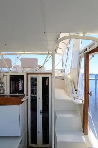 Slide: The Image of Viking 43 Double Cabin 1979 - 7
