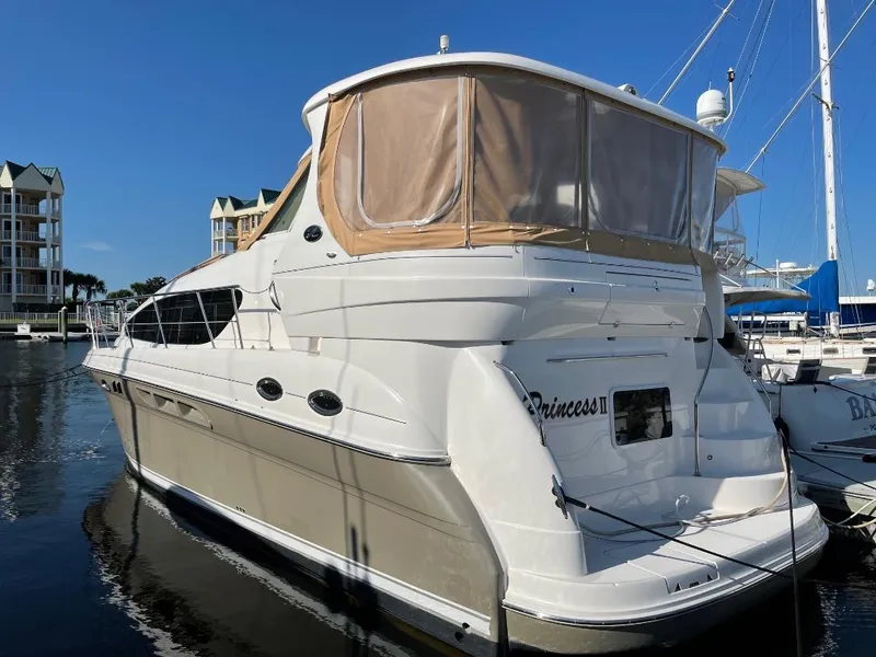 Slide: The Image of Sea Ray 40 Motor Yacht 2006 - 0