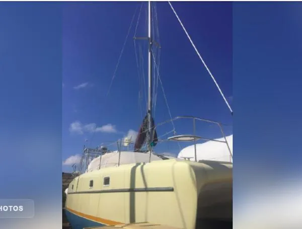 Slide: The Image of Endeavour Catamaran Corp Victory 2001 - 1