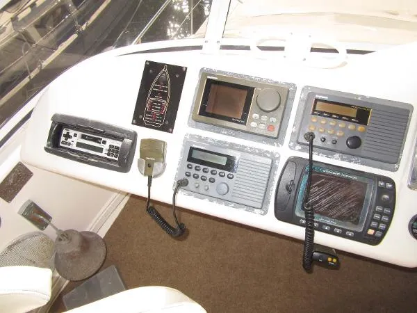 Slide: The Image of Sea Ray Aft Cabin 1997 - 7