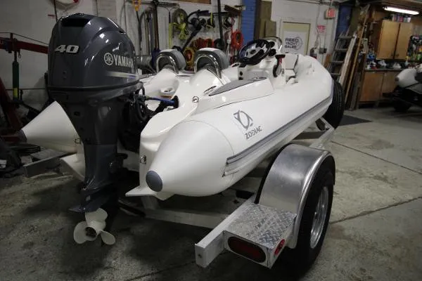 Slide: The Image of Zodiac Yachtline 360DL NEO 2021 - 3