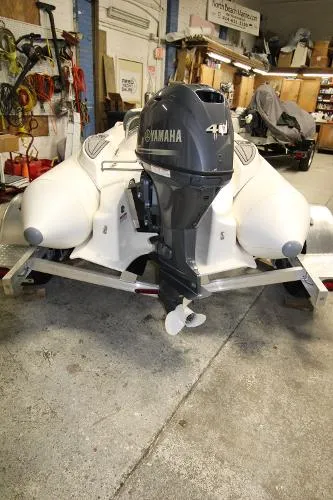 Slide: The Image of Zodiac Yachtline 360DL NEO 2021 - 4