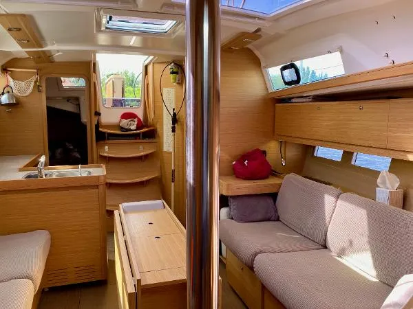 Slide: The Image of Dufour 382 Grand Large 2017 - 11