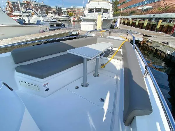 Slide: The Image of Axopar 28 CABIN 2020 - 4