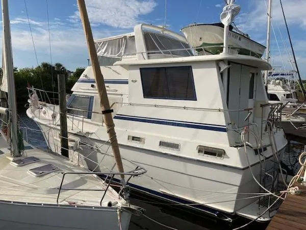 Slide: The Image of Gulfstar 44 Mk II Widebody MY 1986 - 7