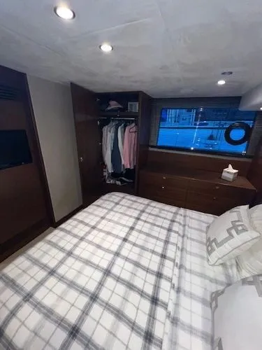 Slide: The Image of 2014 Princess 52 Fly - Image 15 - 15