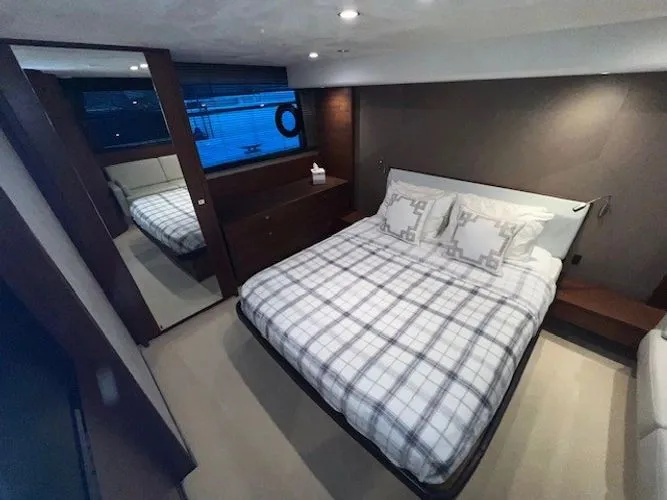 Slide: The Image of 2014 Princess 52 Fly - Image 18 - 18