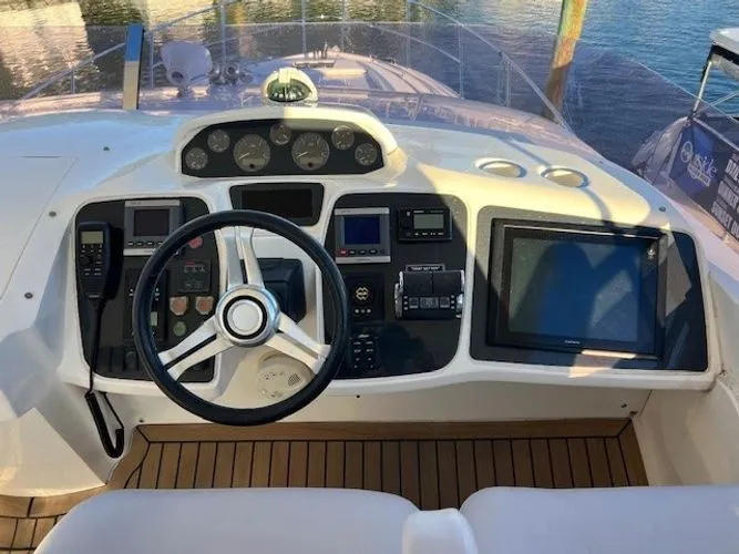 Slide: The Image of 2014 Princess 52 Fly - Image 34 - 34