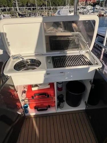 Slide: The Image of 2014 Princess 52 Fly - Image 44 - 44