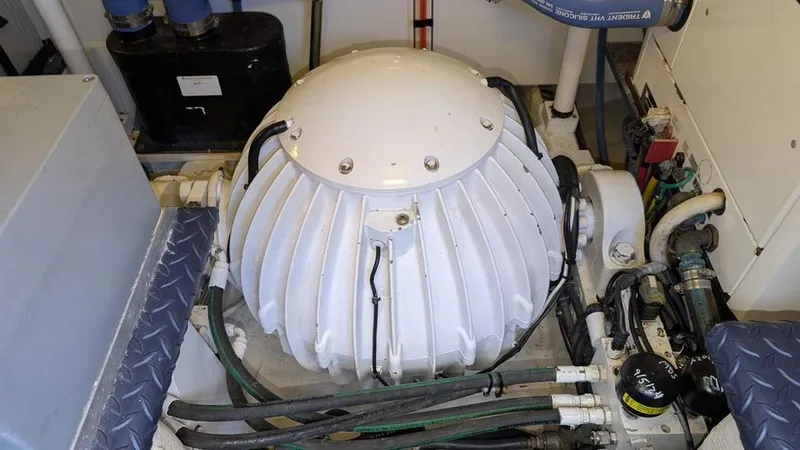 Slide: The Image of 2010 Ovation Flybridge - Image 56 - 56