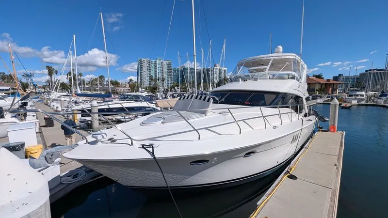 Slide: The Image of 2010 Ovation Flybridge - Image 7 - 7