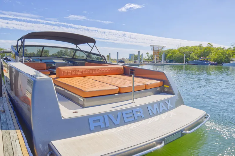 Slide: The Image of VanDutch 40 2015 luxury yacht RIVER MAX docked on a sunny day. - 19
