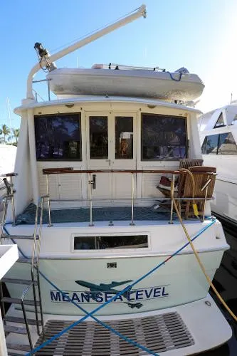 Slide: The Image of Gulfstar 49 Motor Yacht 1985 - 1