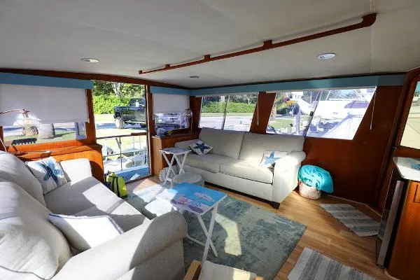 Slide: The Image of Gulfstar 49 Motor Yacht 1985 - 4