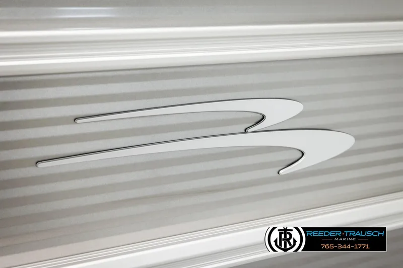 Slide: The Image of 2026 Bennington 22 SSRSF boat logo with Reeder-Trausch Marine branding. - 48