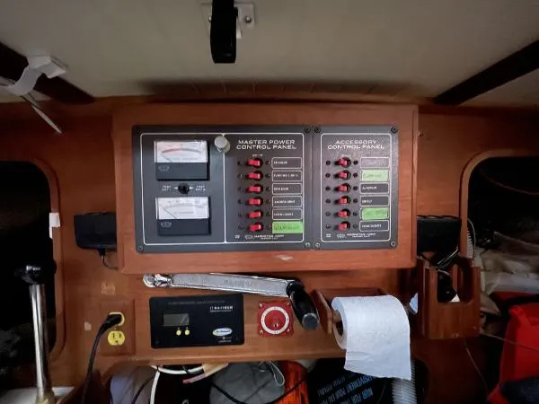 Slide: The Image of Sam L. Morse Falmouth Cutter 1990 - 7