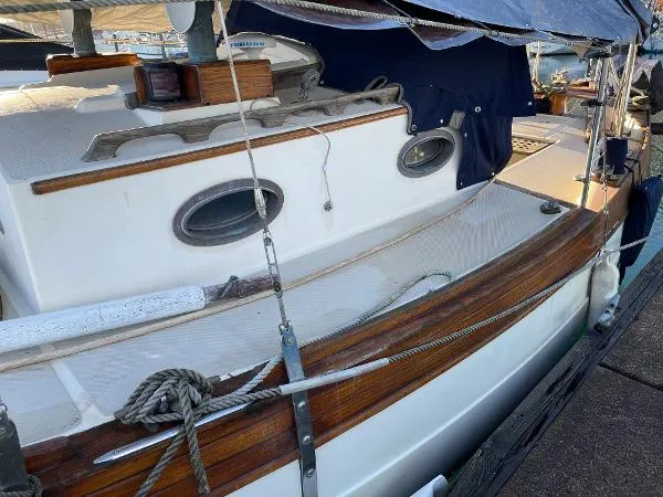 Slide: The Image of Sam L. Morse Falmouth Cutter 1990 - 9