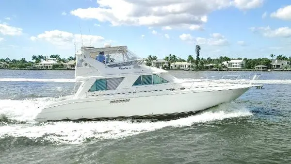 Slide: The Image of Sea Ray 550 Sedan Bridge 1995 - 1