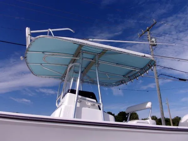 Slide: The Image of SeaCraft SC32 Master Angler 2002 - 6