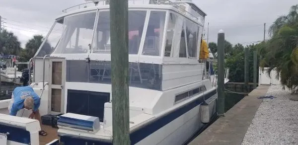 Slide: The Image of Hi-Star Yacht Fisherman 1989 - 4