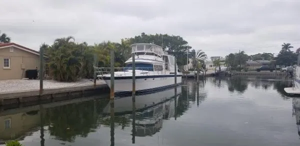 Slide: The Image of Hi-Star Yacht Fisherman 1989 - 5