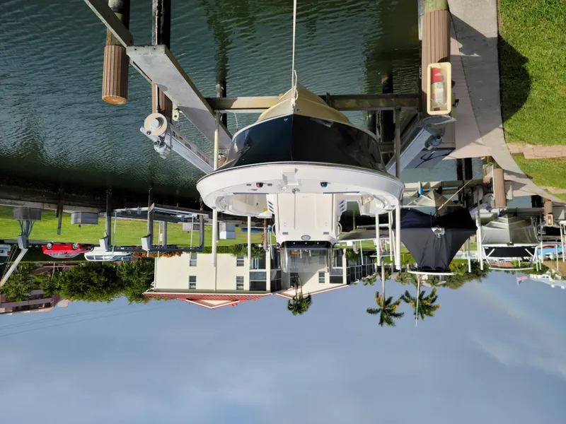 Slide: The Image of Wellcraft 222 Fisher 2017 - 1