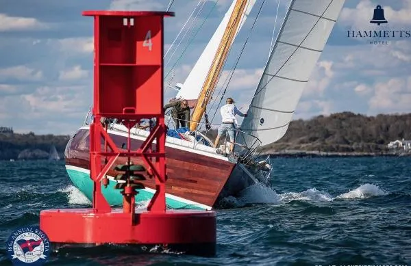 Slide: The Image of Custom Vic Carpenter 62 1992 - 2