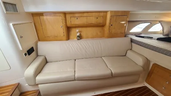 Slide: The Image of Intrepid 390 Sport Yacht 2008 - 1