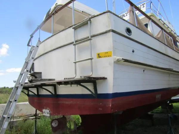 Slide: The Image of United Ocean 38 Double Cabin 1982 - 8