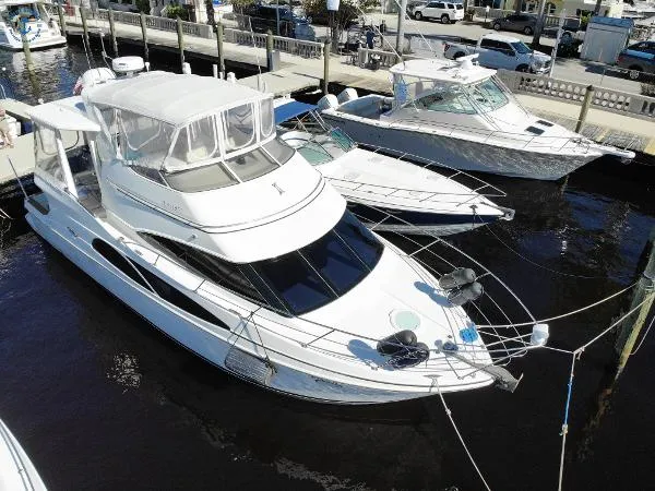 Slide: The Image of Carver Yachts 41 AFT CABIN MOTOR YACHT 2005 - 6