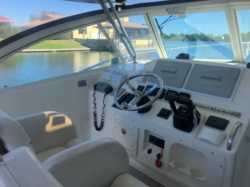 Slide: The Image of Pursuit 3480 Drummond Island Sportfish 2006 - 3