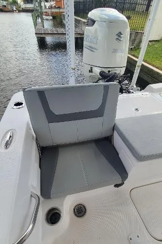Slide: The Image of Aquasport 230 Pro Bay 2021 - 8