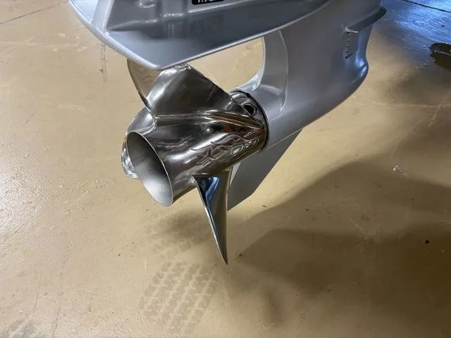 Slide: The Image of Ranger Z520 2026 - 10