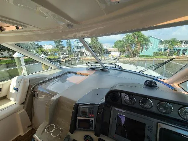 Slide: The Image of Sea Ray 48 Sundancer 2005 - 9