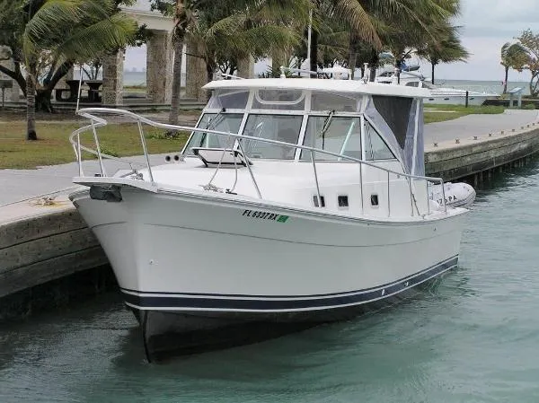 Slide: The Image of Mainship Pilot 30 2001 - 1