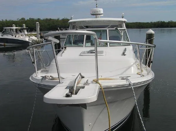 Slide: The Image of Mainship Pilot 30 2001 - 4