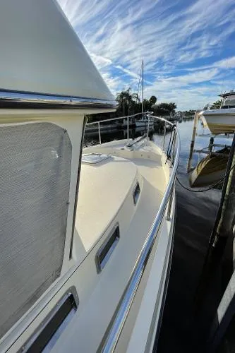 Slide: The Image of Albin 36 Express Trawler 2001 - 11