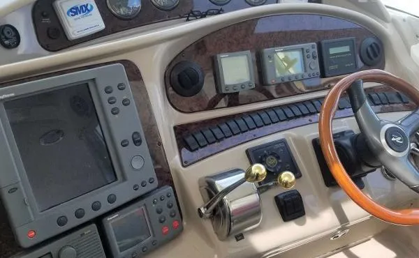 Slide: The Image of Sea Ray 480 MY 2002 - 5