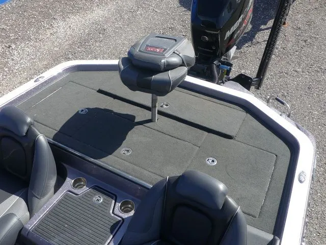 Slide: The Image of Ranger Z520 Comanche 2016 - 14