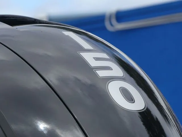 Slide: The Image of Tahoe 200 S 2024 - 11