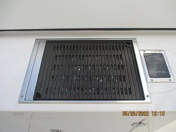 Slide: The Image of American Tug 41 Trawler 2005 - 8