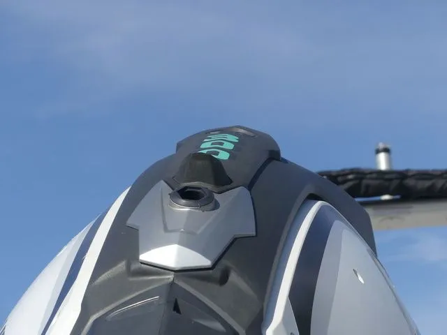 Slide: The Image of Manitou SRW 25 XT SHP Dual Engine 2020 - 11