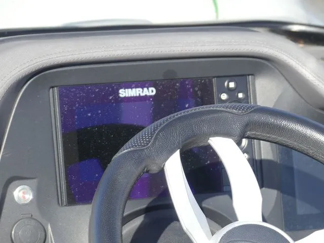 Slide: The Image of Manitou SRW 25 XT SHP Dual Engine 2020 - 18