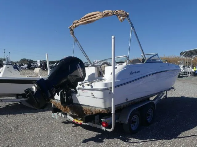 Slide: The Image of Hurricane SunDeck 217 OB 2021 - 4