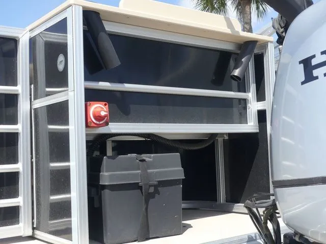 Slide: The Image of Sylvan 8522 Cruise-n-Fish 2019 - 11